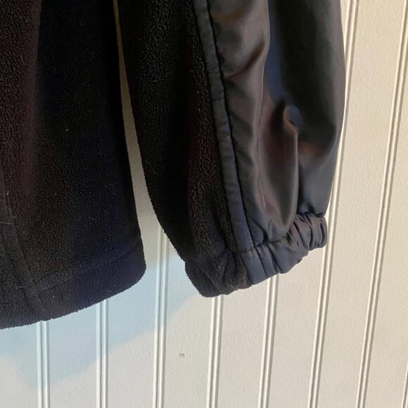 Puma Boys Jacket, Black with Red Accents, Size L. - Picture 5 of 11